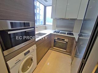 Sai Ying Pun - The Summa 05