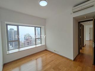 Sai Ying Pun - The Summa 07