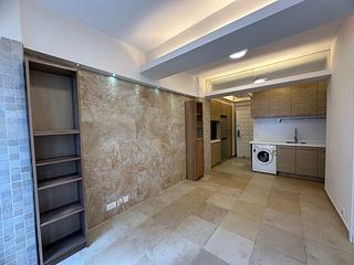 Happy Valley - Evone Court 03