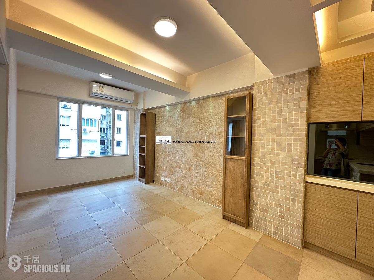 Happy Valley - Evone Court 01