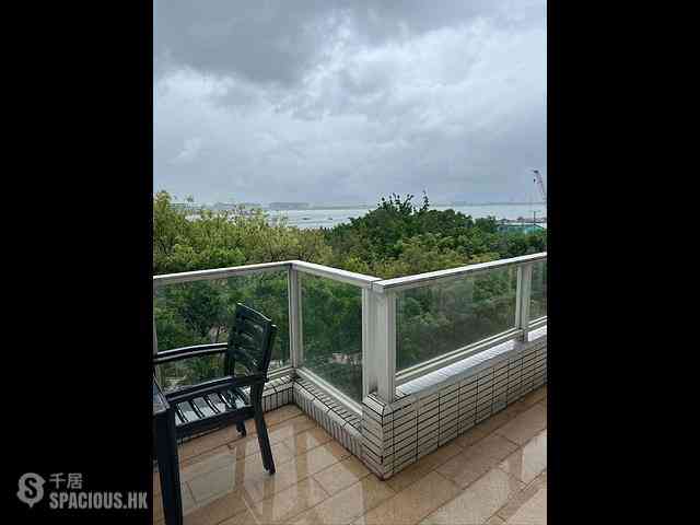 Tung Chung - Coastal Skyline Phase 4 Le Bleu Deux Block 1 05