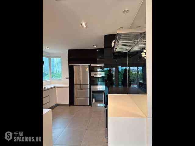 Tung Chung - Coastal Skyline Phase 4 Le Bleu Deux Block 1 11