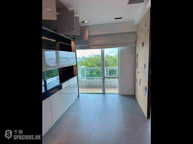 Tung Chung - Coastal Skyline Phase 4 Le Bleu Deux Block 1 12