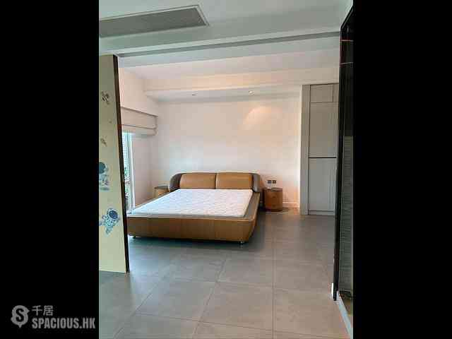 Tung Chung - Coastal Skyline Phase 4 Le Bleu Deux Block 1 13