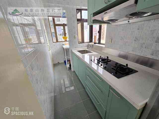 Sai Ying Pun - Hoi Ming Court 01