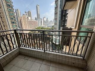 Wan Chai - The Zenith Phase 1 Block 2 10