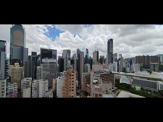 Wan Chai - The Zenith 02