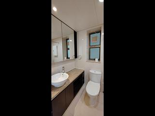 Wan Chai - The Zenith 04