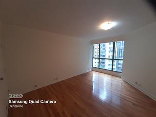 Mid Levels Central - Goldwin Heights 09
