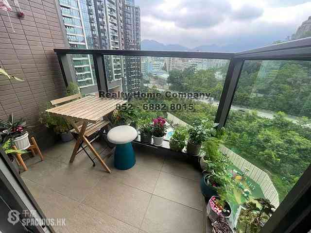Ho Man Tin - Mantin Heights Block 10 02