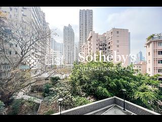 Mid Levels Central - St. Joan Court 02