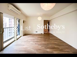 Mid Levels Central - St. Joan Court 03