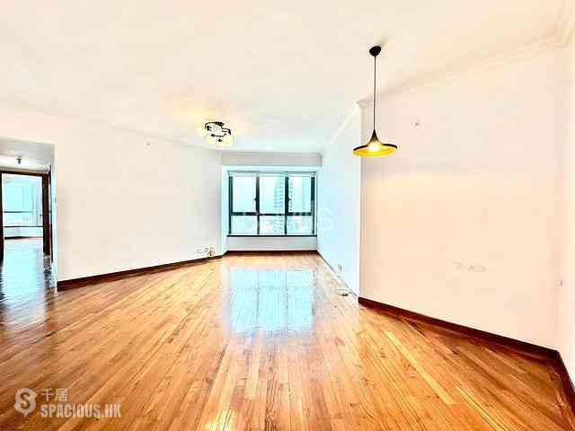 Mid Levels West - 80 Robinson Road 01