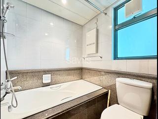 Mid Levels West - 80 Robinson Road 10