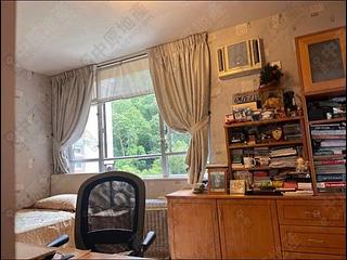 Pok Fu Lam - Baguio Villa Block 22 11