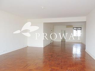 Stubbs Road - Evergreen Villa 03