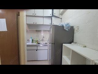 Sai Ying Pun - Kwan Yick Building Phase 3 07