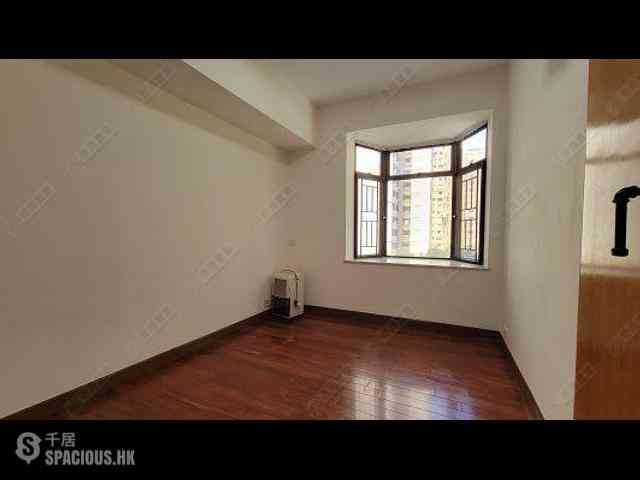 Tai Hang - Elm Tree Towers Block B 04