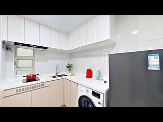 Soho - 2, Shing Wong Street 08