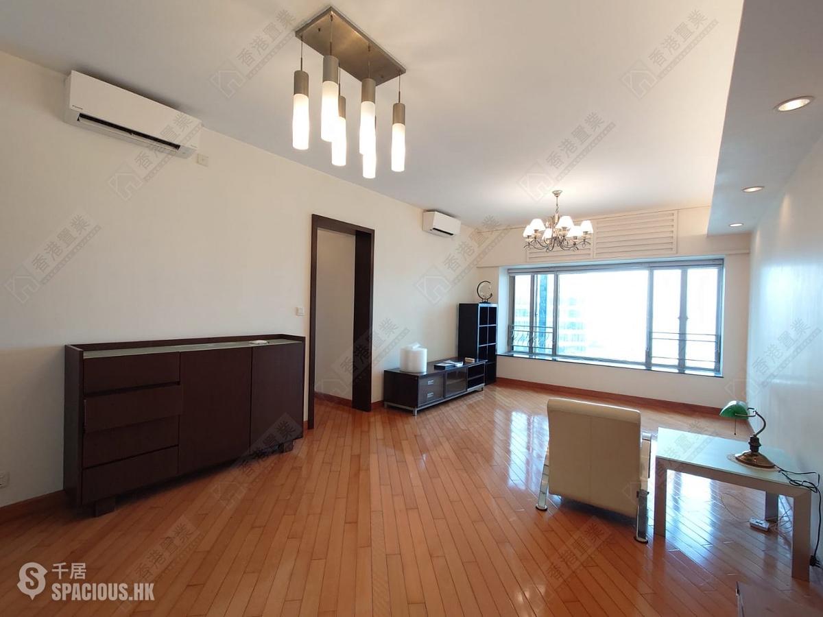 West Kowloon - Sorrento 01