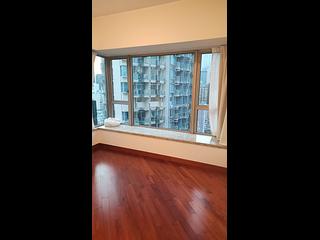 Wan Chai - The Avenue Phase 1 07
