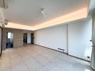 Discovery Bay - Discovery Bay Phase 16 Poggibonsi 03