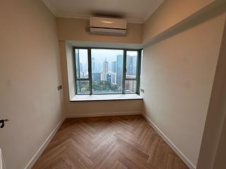 Tsim Sha Tsui - The Victoria Towers 06