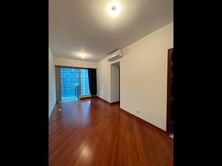 Wan Chai - The Avenue Phase 1 Block 5 04