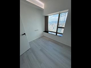 West Kowloon - Sorrento 06
