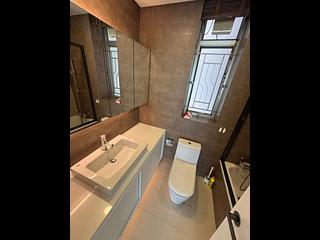 West Kowloon - Sorrento 07
