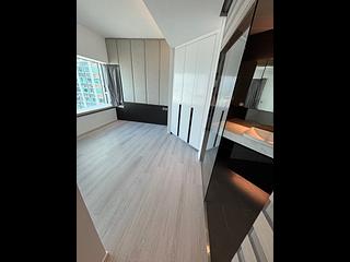 West Kowloon - Sorrento 08