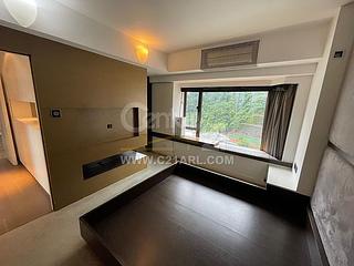 Mid Levels Central - Tycoon Court Block B 02
