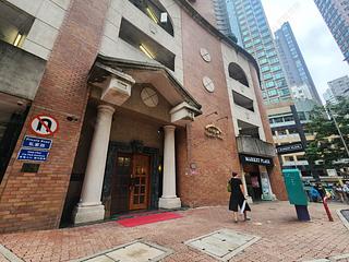 Mid Levels Central - Seymour Place 03
