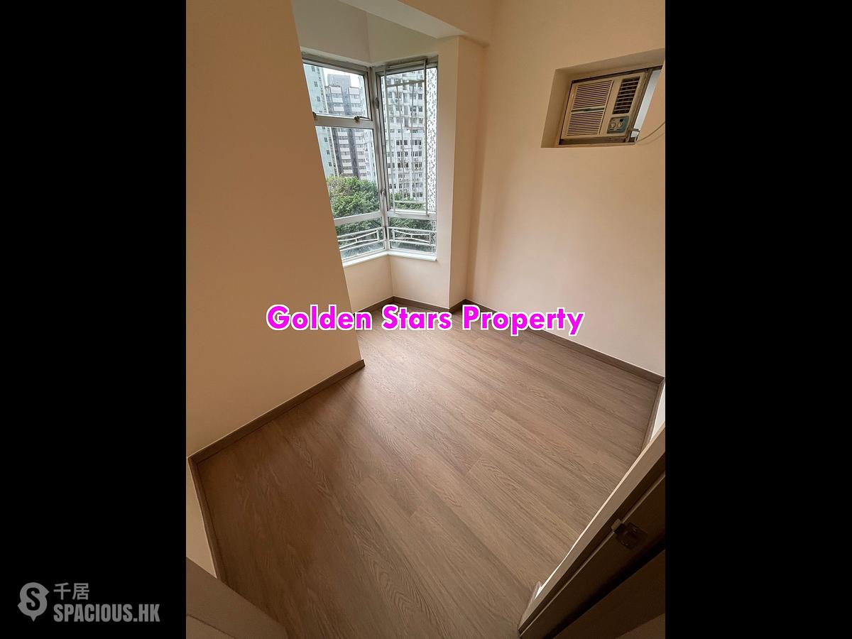 Soho - Tung Shing Terrace 01