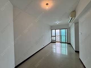 Kennedy Town - The Merton 07