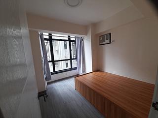 Mid Levels Central - Vantage Park Block 1 09