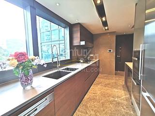 Mid Levels West - University Heights Tower 3 03