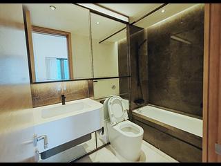 Mid Levels Central - Arezzo 12
