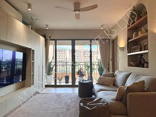 Pok Fu Lam - Baguio Villa Block 25 02