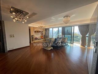 Ho Man Tin - Ultima Phase 2 Tower 2 07