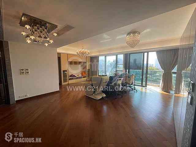 Ho Man Tin - Ultima Phase 2 Tower 2 07