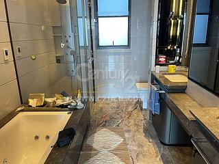 Ho Man Tin - Ultima Phase 2 Tower 2 11