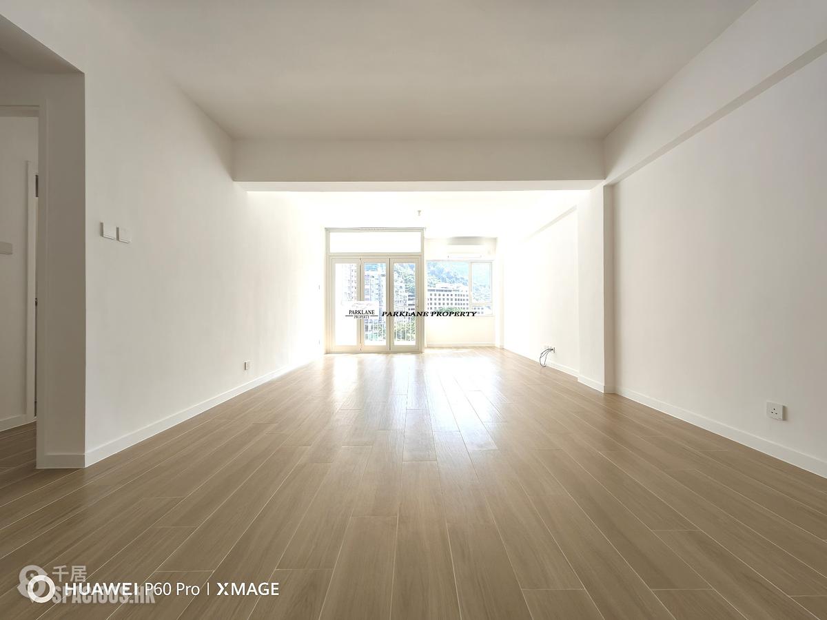 Happy Valley - Happy Mansion 01
