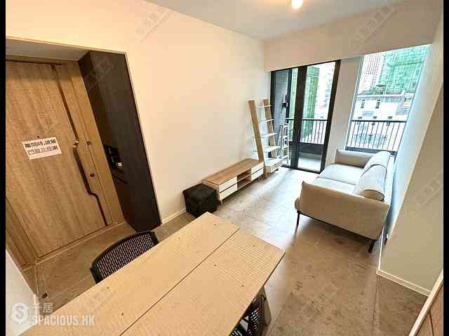 Sai Ying Pun - Bohemian House 01