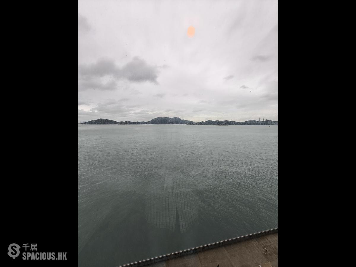 Ap Lei Chau - The Corniche 01