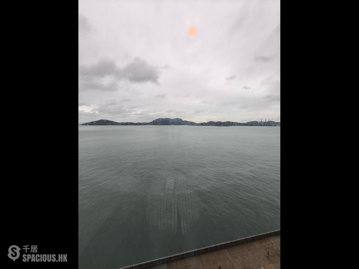 Ap Lei Chau - The Corniche 01