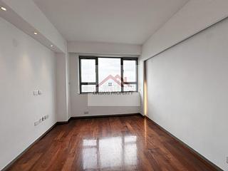 Stubbs Road - Evergreen Villa 10