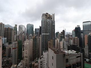 Wan Chai - The Avenue Phase 2 07