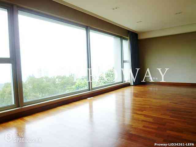 The Peak - Sky Court 06