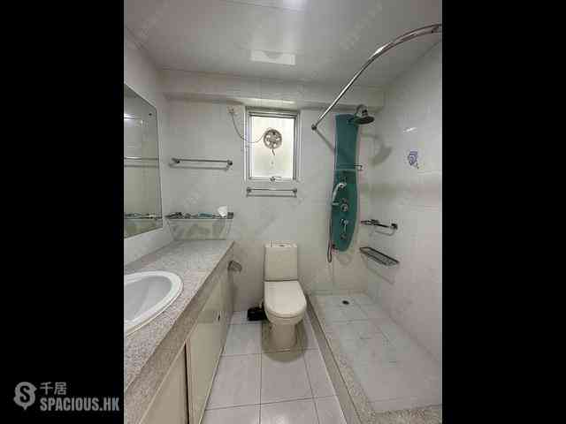 Sai Wan Ho - Grand Promenade Block 3 05
